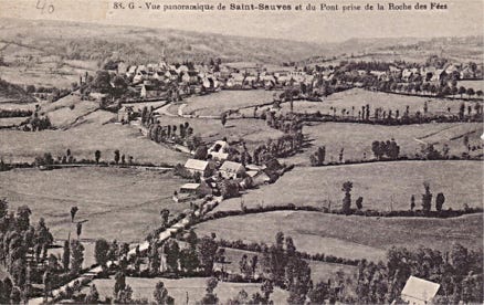 Vue prise de la Roche des fées 