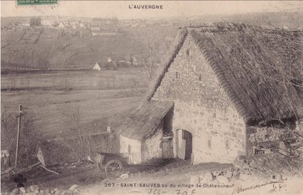Saint-Sauves vu du village de Châteauneuf